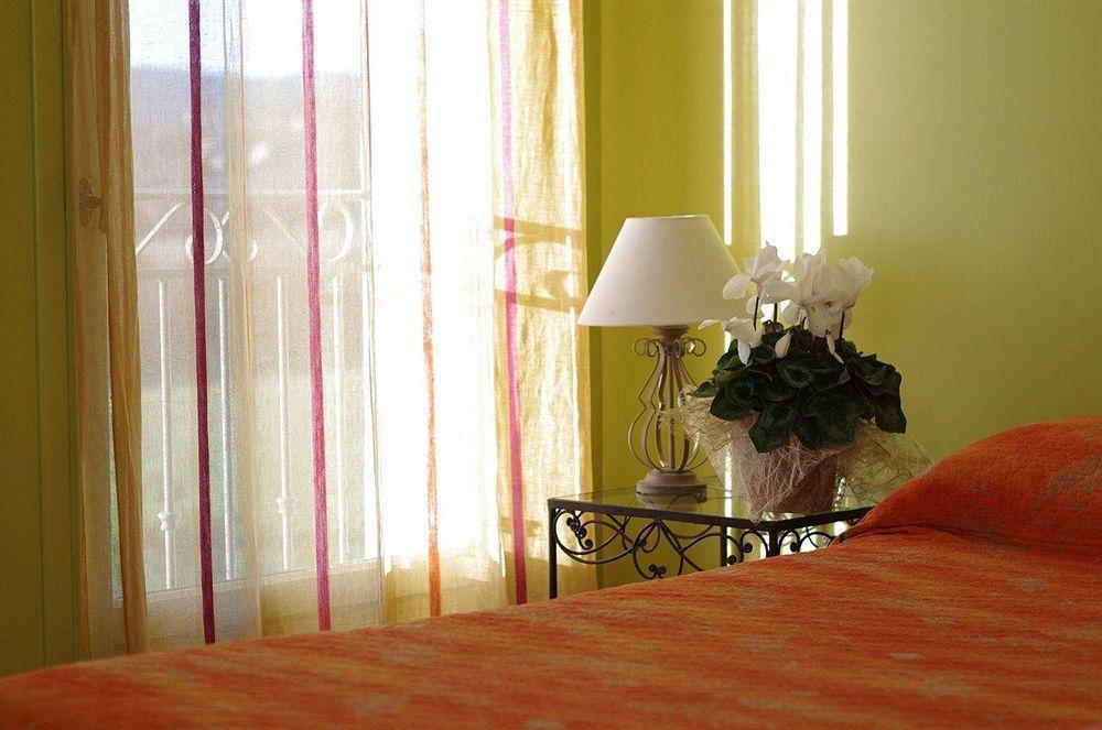Hotel La Bastide D'Iris Vagnas Экстерьер фото